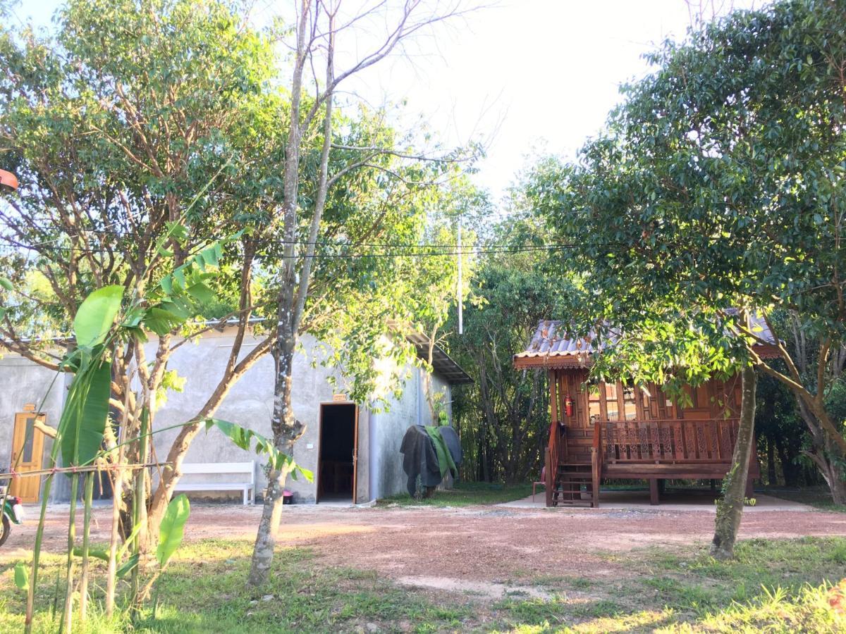 Baan Suan Kru Kob Hotel Ban Ko Maphang Exterior foto