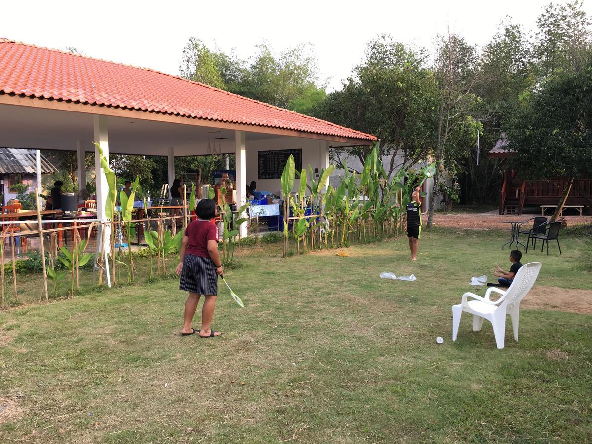 Baan Suan Kru Kob Hotel Ban Ko Maphang Exterior foto