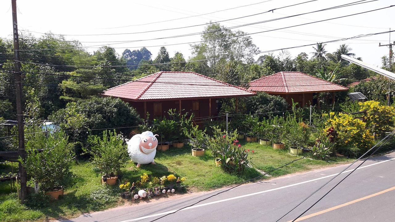 Baan Suan Kru Kob Hotel Ban Ko Maphang Exterior foto